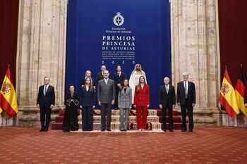 La Familia Real recibe a los nuevos Premios Princesa de Asturias