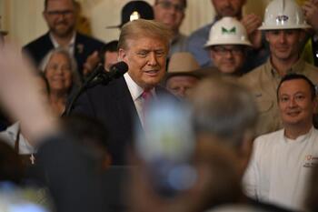 Trump garantiza que España cumplirá con el 5% para defensa