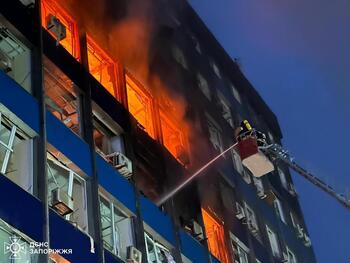 Al menos cinco muertos en nuevo ataque ruso en Zaporiya