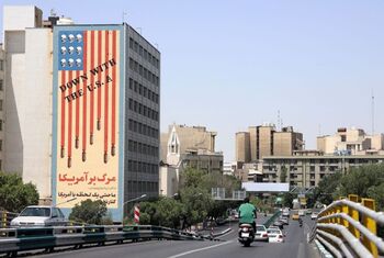 Irán bombardea bases estadounidenses en Catar e Irak