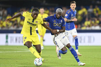 El Villarreal amarga el regreso del Real Oviedo a Primera