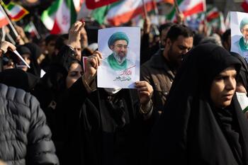 Mojtaba Jamenei promete 