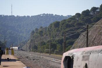 Recuperados los tres cadáveres atrapados en el Alvia