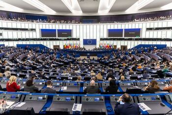 Europa facilitará la deportación de migrantes a 'países seguros'