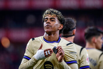 Un golazo de Lamine Yamal afianza al Barça en el liderato
