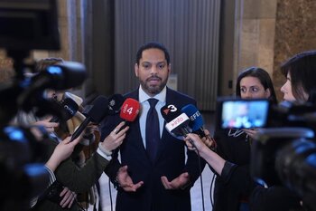 Vox carga contra el PP y Génova pide centrar el foco en Moncloa