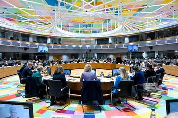 La UE descarta enviar fragatas para reabrir Ormuz