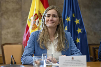 Aagesen quiere acelerar la agenda verde ante la guerra de Irán