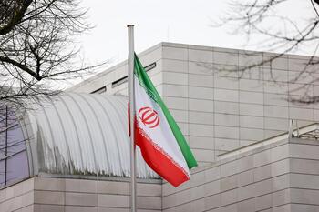 Irán y Estados Unidos pactan abrir negociaciones nucleares
