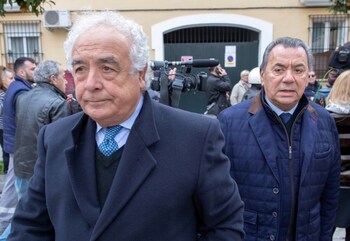 La 'Macarena' se compuso para alegrar, no para bombardear