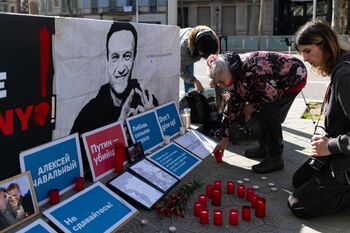 El Kremlin niega que Navalni fuera envenenado en prisión