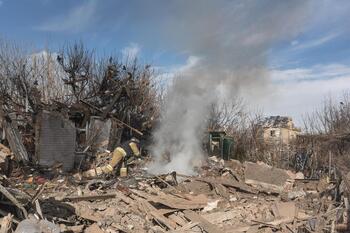 Mueren dos personas por ataques de Rusia en Ucrania