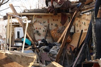 Al menos cuatro civiles muertos en ataques rusos y ucranianos