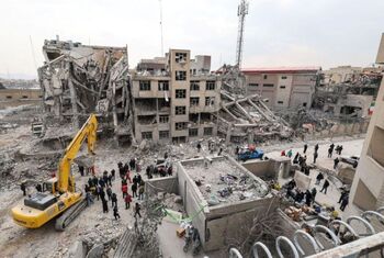 Israel ataca objetivos del régimen iraní en el este de Teherán