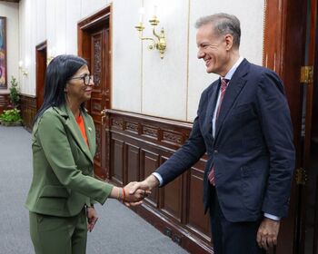 Delcy Rodríguez recibe a embajadores de países europeos