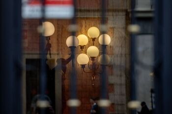 El precio de la luz tocará máximos desde febrero de 2025