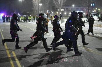 El líder del ICE deja Minesota tras la muerte de dos civiles