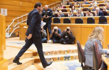 El PP, UPN, Vox y Junts exigen la dimisión de Puente