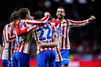 Un Atlético descomunal machaca al Barcelona

