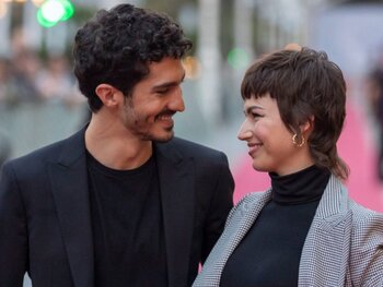 Úrsula Corberó y Chino Darín ya son padres