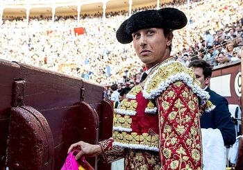 Con Morante solo en la memoria