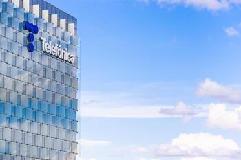 Telefónica aumenta un 1,5% sus ingresos pese al ERE