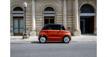 Fiat amplía la familia Topolino con el nuevo tono Corallo