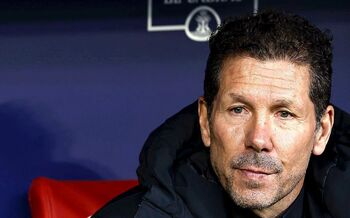 El Atlético, ante un intenso abril