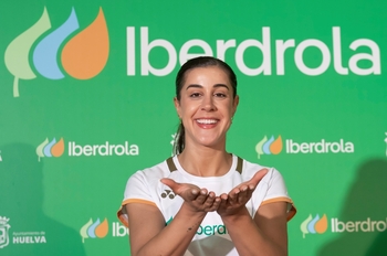 Iberdrola honra el legado de Carolina Marín