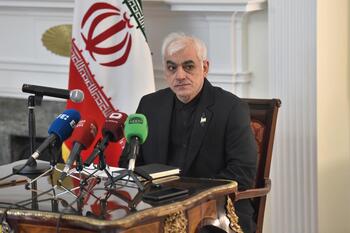 España convoca el embajador de Irán