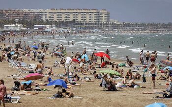 España afronta 2026 con el reto de recibir 100 millones de turistas