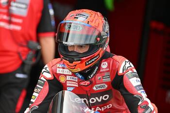 Marc Márquez bate a Di Giannatonio en el Sprint de Brasil