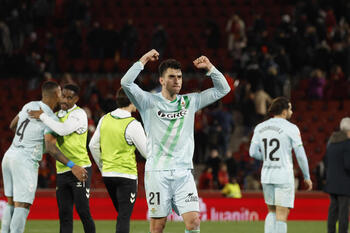 Abde y Bakambu acerca al Betis a Champions