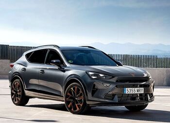 Cupra estrena las versiones Beyond