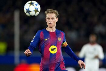 De Jong toma el mando