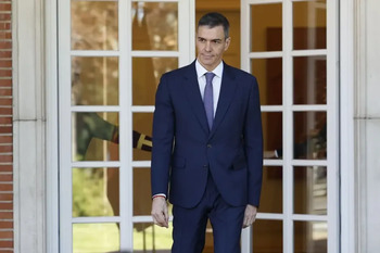 Sánchez reivindica ante la militancia el 'No a la guerra'