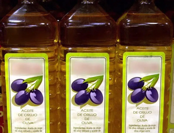 La OCU pide la retirada de los aceites de orujo de oliva