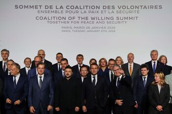 La cumbre en París acuerda garantías de seguridad para Ucrania