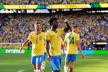 Brasil y Marruecos se reparten el señalado debut
